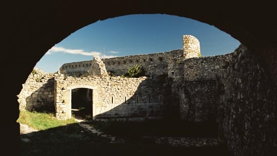knin-7